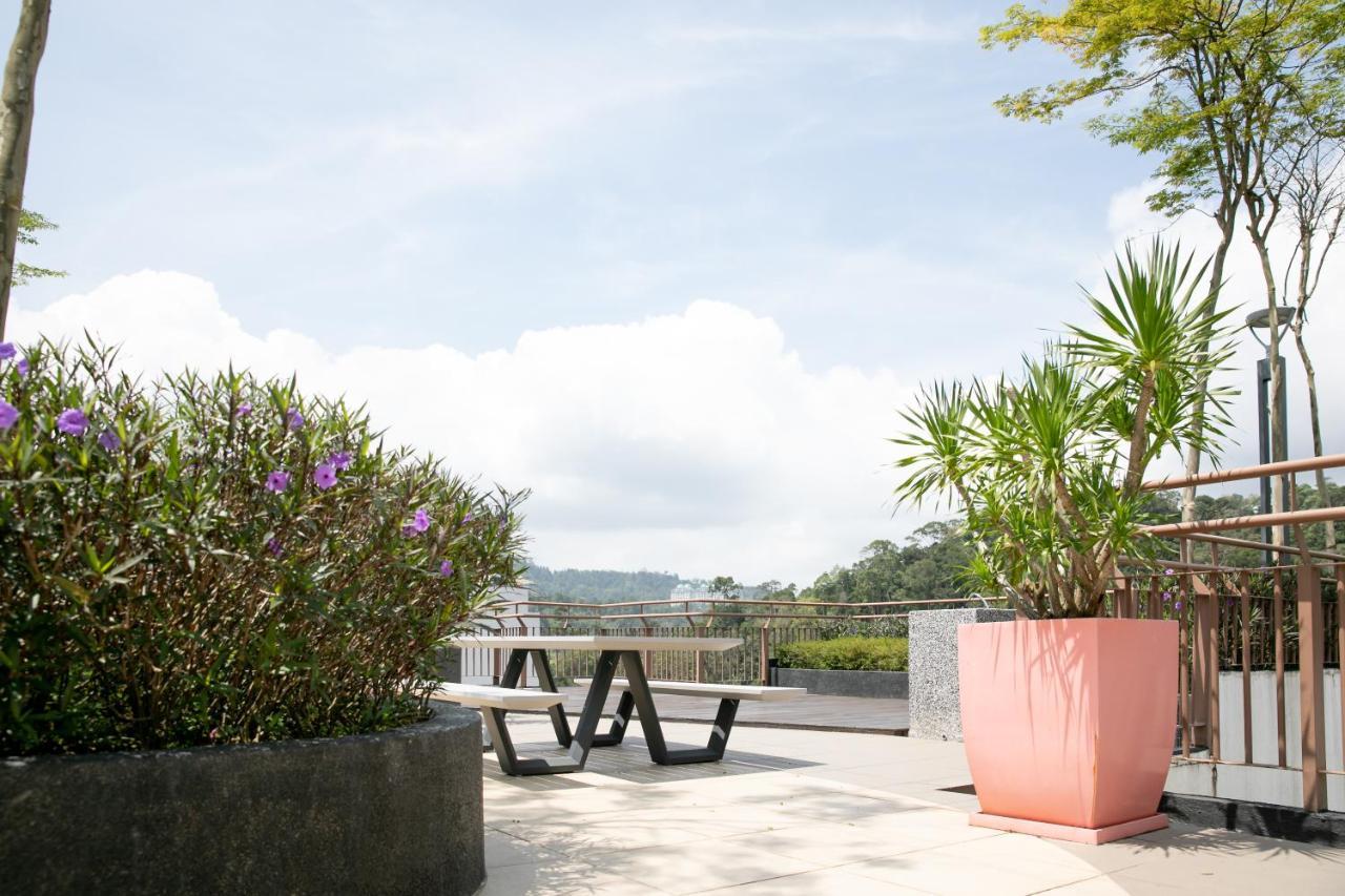 The Loft At Midhills Genting Highlands Free Wifi Apartment Exterior photo